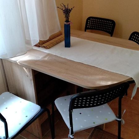 Gesztenyes Apartman Miskolc Eksteriør billede