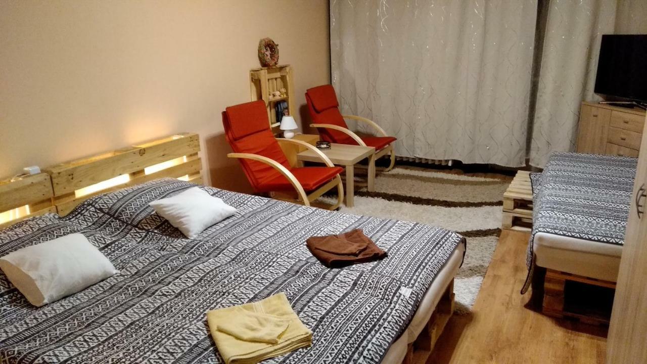 Gesztenyes Apartman Miskolc Eksteriør billede